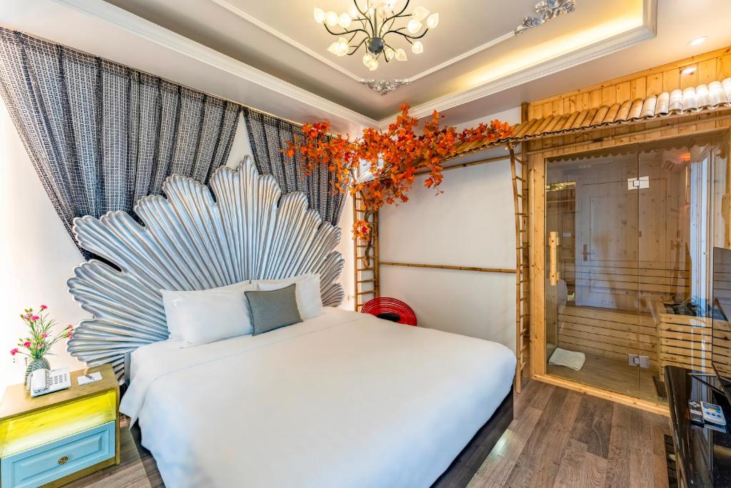 Mai Hotel – Hanoi